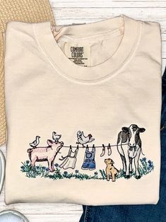 Fundraiser Shirt Ideas, Dog Cottagecore, Soft Cottagecore Aesthetic, Cow Dog, Clothes Embroidery Diy, Cozy Outfits, Cow Shirt, Barnyard Animals, Cricut Joy