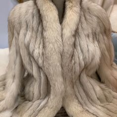 Want A Taste Of Luxury Everyday, Here She Is For Your Consideration. These Sold For $3k+ Plus In The Early 2000 And Now Comp Value Would Be $5k!!! This Is Alotta Fox! I Don’t Wear It, It’s Been Stored So Time To Move On. Fur Is Plush, No Balding, No Tearing Only Minor Flaw As Shown In Last 2 Pix, Some Seams Of The Pelts Show Thru If Not Brushed Away And A Little Makeup By The Neck. Nothing That Takes Away From This Magnificent Coat For This Amazing Price! Fox Jacket, Early 2000/, Online Sweepstakes, Time To Move On, Move On, Fur Jacket, Cream White, And Now, Then And Now