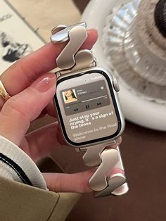 Beis  Collar  Acero Inoxidable  Banda de reloj inteligente Embellished Iwatch Apple, Watch Chain, Apple Watch Strap, Brushed Stainless Steel, Student Gifts, Apple Watch Series, Apple Watch Bands, Vintage Charms