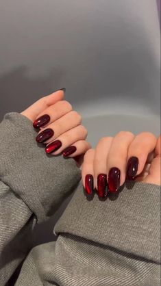 Unghie Sfumate, Kutek Disney, Beauty Nails Design, Red Nail Polish, Nail Art Designs Videos, Red Nail, Cat Eye Nails, Xmas Nails, Fancy Nails