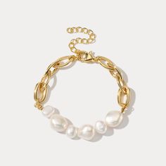 Adorn your wrist with the exquisite Baroque Pearl Bracelet, crafted from freshwater pearls of the highest quality. This timeless piece of jewelry radiates beauty and elegance, making it the perfect addition to any outfit and a must-have for your jewelry collection. DETAILS Plating: 18k Gold on Brass Materials:   18K Gold on Brass, Freshwater Pearl Measurements: Length: 6.69"(17cm) + Extender: 2.36"(6.0cm) Weight:  15.05g Note: It will be in stock in 7 business days! Luxury Baroque Pearl Charm Bracelets, Luxury Baroque Pearl Charm Bracelet, Luxury Baroque Pearl Bracelet With Oyster Design, Luxury Baroque Pearl Bracelet With Pendant, Luxury Baroque Pearl Bracelet, Luxury Elegant Baroque Pearl Bracelet, Diamond Star Necklace, Star And Moon Necklace, Diamond Evil Eye