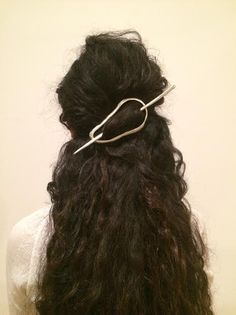 A Ha, Hair Pin, Hair Pins Hairstyles, Hair Reference, Makati, Dream Hair, Hair Pieces, Hair Jewelry