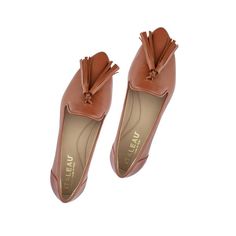 Trino Loafers | Women’s Loafers | Italian Leather Shoes - Italeau Classic Flat Slip-ons For Fall, Casual Slip-on Loafers With Tassels, Fall Slip-on Moccasins With Removable Insole, Casual Tassel Slip-on Loafers, Classic Slip-on Moccasins With Tassels, Casual Flat Loafers With Tassels, Fall Flat Moccasins With Cushioned Footbed, Fall Workwear Slip-on Tassel Loafers, Casual Tassel Loafers For Office In Spring