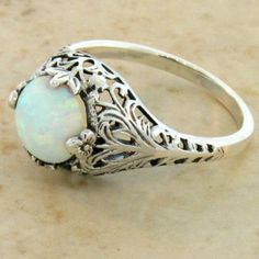 Bijoux Art Nouveau, Filigree Engagement Ring, Epilator, Bracelet Diy, Pretty Rings, White Opal, Pretty Jewellery, Opal Jewelry, Victorian Style