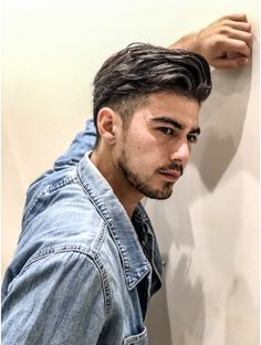 Mens Hairstyles Thick Hair, Men Haircut Styles, Men Hairstyles, Pompadour, Cool Haircuts, Beard Styles, Haircuts For Men