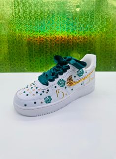 These fashionable customized bright shoes fit true size (women sizes), feeling comfortable and stylish.🌟Includes🌟- Pick shoelace colors. - The toe top is decored with bright rhinestones (mixing primary and secondary colors).- On the sides of the shoe (right & left), the idea/name/date is printed in solid or glitter color🧡You will receive🧡- One pair of original brand sneakers personalized- One pair of shoelaces in satin (120 cm)🙏Working together🙏- You can pick a combination of colors. See t Xv Shoes, Shoes With Flowers, Quinceanera Shoes, Personalized Sneakers, Bedazzled Shoes, Magical Sky, Bright Shoes, Secondary Colors, Primary And Secondary Colors