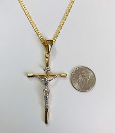 "18K GOLD FILLED CROSS NECKLACE . FOR GOOD LUCK,PROTECTION,HEALTH AND ANY KIND OF DIFFICULTY .22\" LONG CHAIN. PENDANT SIZE: 55 X 28 mm 18K GOLD FILLED CADENA DE CRUZ . PARA PROTECCION,BUENA SUERTE,SALUD Y PARA CUALQUIER CASO DIFICIL.22\" LARGO CADENA. TAMANO DEL DIJE: 55 X 28 mm" Gold Plated Crucifix Jewelry With Adjustable Chain, Gold Crucifix With Figaro Chain Jewelry, 14k Gold Cross Figaro Chain Jewelry, Yellow Gold Cross Jewelry With Curb Chain, Gold Crucifix Necklace With Box Chain, Gold Crucifix Box Chain Jewelry, Gold Crucifix Jewelry With Box Chain, Gold Crucifix With Box Chain, Jesus Necklace