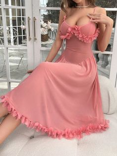 Rosa vieja  Collar sin mangas Tela tejida Liso Vestido Slip Embellished Estiramiento medio Todo Pink Sleepwear Aesthetic, Silk Dress Nightwear, Dusty Pink Clothes, Pyjamas Dress, Dress Pyjamas, Elegant Lounge Wear, Bed Dress, Nightgown Romantic, Pink Night Gown