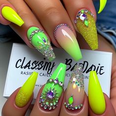 Nails Black Coffin, Coffin Nails Black, Extra Birthday Nails, Coffin Nails Short, Classy Coffin Nails, Birthday Nails Ideas, Summer Coffin Nails, Classy Baddie Nails, Classy Baddie