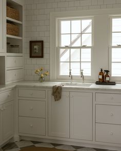 the kitchen is clean and ready to be used for cooking or baking, as well as other things