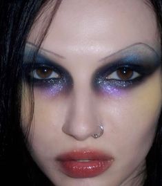 Cute Goth Makeup, Make Carnaval, Bold Eyeshadow, Mekap Mata, 20 Makeup, Alt Makeup, Barbie Makeup