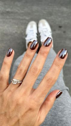 Chrome Nail Colors, Kutek Disney, Simple Fall Nails, Chrome Nail Art, Milky Nails, Chrome Nails Designs, October Nails, Smink Inspiration