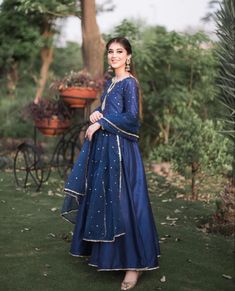 Laraib Rahim, Eastern Dresses, Maxi Dress Designs, Pakistani Wedding Outfits, Pakistani Fancy Dresses