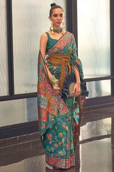 Buy Teal blue Art Silk Botanical Design One Minute Saree Online Broad Border Saree, Dhoti Saree, Handloom Weaving, Handloom Fabric, Border Saree, Ghagra Choli, Satin Saree, Green Saree, Party Kleidung