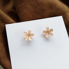 Material: Alloy Style: Europe and America Short Cat, Mori Style, Petite Earrings, Mori Fashion, Flower Shorts, Flower Stud Earrings, Flower Stud, Fresh Flower, Cat Earrings