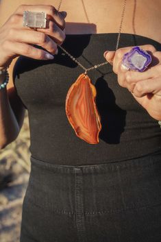 A statement necklace for every Bohemian girl's Fierce Forward jewelry collection! This brown Agate gemstone necklace is beyond cool. Wear it with a dress, a tank, and a leather jacket, or as the main show of your outfit going out to a concert or date night out. Hands down, this necklace will have people looking your way! Agate is a grounding stone to stabilize and keep you rooted in who you are. Brown Agate pendant 40-50mm 14k gold fill cable chain 3x4mm Handmade in Arizona Model wears 30" in im Brown Agate, Bohemian Girls, Agate Necklace, Agate Pendant, Agate Gemstone, Crystals And Gemstones, Free Jewelry, Cable Chain, Men Necklace