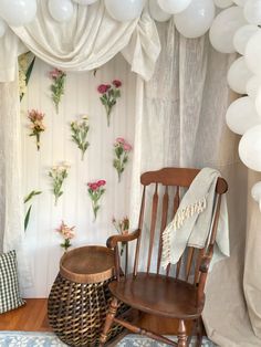 wildflower, baby in bloom, mom of honor, backdrop, floral Baby In Bloom Decor Ideas, Wild Flower Shower Ideas, Flowers In Bloom Baby Shower Theme, Neutral Floral Baby Shower Ideas, Baby In Bloom Baby Shower Backdrop, Baby In Bloom Brunch Shower Ideas, Simple Floral Baby Shower Ideas, Baby In Bloom Shower Backdrop, Baby In Bloom Tablescape