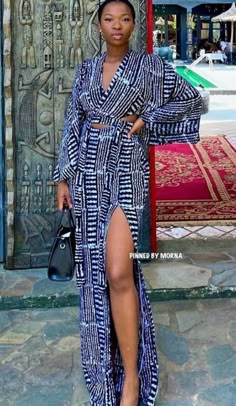 African Wax Styles, Soie Wax Model, African Glamour, Ankara Dress Designs, Afrocentric Fashion, African Wear Dresses, African Inspired Clothing, African Print Dress Designs, African Wedding Dress