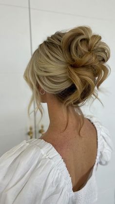 Bridesmaid Hair Inspo, Guest Hair, Bridesmaid Hair Makeup, Ball Hairstyles, Prom Hairstyles For Long Hair, Wedding Hair Inspiration, Penteado Cabelo Curto