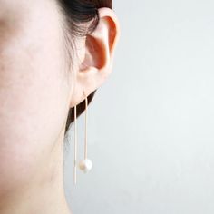 Long Arc Threader Earrings - Large Pearl – Hooks and Luxe Pendulum Earrings, Mom Earrings, Rose Gold Studs, Tourmaline Earrings, Circle Earrings Studs, Tiny Studs, Tourmaline Jewelry, Circle Studs, Tiny Stud Earrings