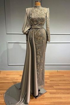 Gorgeous High Neck Long Sleeves Satin Mermaid Evening Gowns Gold Appliques with Sweep Train | Newarrivaldress.com Fitted Full-length Gown For Mother Of The Bride, Muslim Evening Dresses, Nikkah Dress, Mermaid Evening Dress, Gaun Fashion, Mermaid Evening Gown, Fancy Dresses Long, Braut Make-up, Evening Dresses With Sleeves