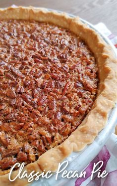 A no-fail recipe for pecan pie with a smooth, caramelly filling studded with southern pecans perfect for Thanksgiving and Christmas dinner! Pecan Pie With Chopped Pecans, Pecan Pie Recipe With Store Bought Crust, Utterly Deadly Southern Pecan Pie Recipe, Southern Style Pecan Pie, Pecan Pie With Karo Syrup, Easy Homemade Pecan Pie, Pecan Pie Recipe With Karo Syrup, Cracker Barrel Pecan Pie, Pecan Pie With Frozen Crust