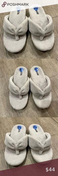 Vionic Slippers 7.5 Vionic Lydia Grey Slippers NWOT Grey Slippers, Vionic Shoes, Arch, Slippers, Size 7, Buy And Sell, Women Shopping