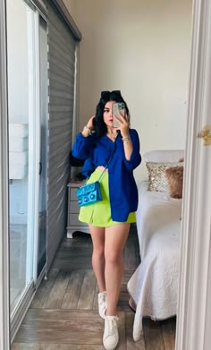 Outfit Verano 2023, Blue Green Outfit, Outfits Color Combos, Outfits Buchi Fresa, Ropa Color Neon, Outfits Azul, Outfit Latina, Latina Fashion Outfits