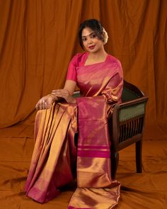 Featuring the stunning gold and Rani pink Tissue and Silk 8 Kol or Ettu Kol Kanjivaram silk saree, with gold tissue plain body and Rani pink seepu rekku border and opulent rich pallu. The craftsmanship of this saree lies in its meticulous weave, where zari and silk are woven together using a distinctive technique that highlights the seamless interplay between the silk and zari. Saree code: CL8K3139 #cliosilks #indianhandloom #weavesoftamilnadu #silksarees #iwearhandloom #kanchipattu #saree...