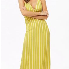 Brand New Never Worn, Too Small On Me Yellow Midi Dress For Beach Season, Forever 21 Midi Dress For Beach In Spring, Forever 21 Maxi Dress For Beach In Spring, Forever 21 Maxi Dress For Spring Beach Outing, Forever 21 Midi Dress For Spring Beach Occasion, Chic Forever 21 Midi Dress For Vacation, Forever 21 Maxi Dress For Spring Vacation, Chic Forever 21 Midi Dress For Beach, Forever 21 Summer Maxi Dress For Vacation