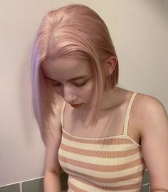 Pink Short Hair, Hair Nutrition, Strawberry Hair, Pretty Hair Color, Haircut And Color, Hair Inspo Color, Face Hair, Body Hair, Hair Designs