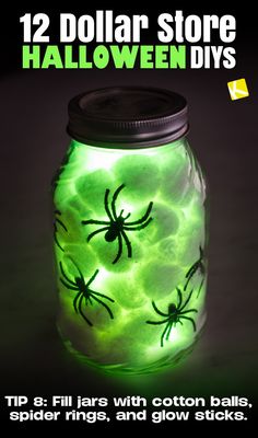 glow in the dark spider jar for halloween