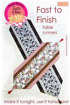 Fast To Finish Table Runners Watercolor Quilt, Heart Quilt Pattern, Picnic Decorations, Potholder Patterns, Classic Table, Star Quilt Patterns, Heart Quilt, Book Quilt, Santa And Reindeer