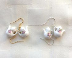 Porcelain Teapot Earrings-Roses And Teacups Tea Cup Jewelry, Teapot Earrings, Tea Jewelry, Dope Jewelry Accessories, Funny Earrings, Silver Teapot, Funky Earrings, Porcelain Teapot, Funky Jewelry