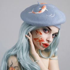 Green Wigs, Goldfish Art, Aesthetic People, Fantasy Makeup, Poses References, Grunge Hair, Wigs For Women, Berets, Hair Long