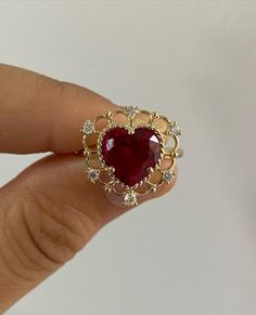 Natural Stone Ring, Red Rings Engagement, Red Jewelry Aesthetic, Ruby Red Aesthetic, Red Engagement Ring, Engagement Rings Unique, Garnet Heart, Garnet Engagement Ring, Fancy Jewelry Necklace