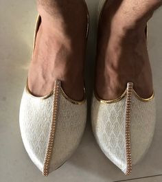 The white and gold Men's slip on Shoes, white Mens Flats, Mens Slippers, Flats,Handmade Slippers,Men's Shoes,Mens Casual Shoes, Indian shoes, Rajasthani shoes, wedding juttis, shoes for groom If you don't find your size you may want to check other pattern in white gold colour. https://www.etsy.com/in-en/listing/672754564/white-and-gold-mens-shoes-khussa-mens SIZING INSTRUCTIONS- Need assistance, please convo me 1. These shoes run true to the standard US size and are available in medium width onl Traditional White Wedding Shoes With Round Toe, Traditional White Flat Wedding Shoes, White Closed Toe Wedding Shoes, Festive White Closed Toe Wedding Shoes, White Slip-on Wedding Shoes, White Flat Wedding Shoes For Festive Season, White Wedding Shoes With Round Toe, White Closed-toe Wedding Shoes, Festive White Wedding Shoes With Round Toe