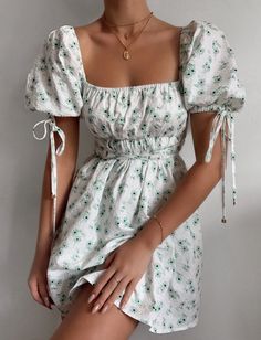 Milkmaid Dresses, Cottagecore Fits, Sage Aesthetic, Cottagecore Outfits, Gaun Fashion, Cottagecore Fashion, 가을 패션, Girly Outfits, Mode Inspiration