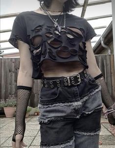 Punk Style Outfits, 90s Grunge, Goth Outfits