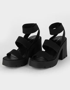 MADDEN GIRL Templee Womens Shoes - BLACK | Tillys Chunky Platform Heels Outfit Ideas, Chunky Platform Heels Outfit, Platform Heels Outfit, Girls Shoes Teenage, Flannel Sweatshirt, Black Chunky Heels, Heels Outfits, 2024 Style, Boys Backpacks