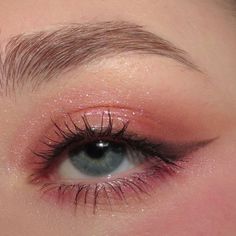 Quince Makeup, Maquillage On Fleek, Sparkly Makeup, Pink Eye Makeup, Cute Eye Makeup, Ethereal Makeup