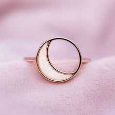 Eclipse Ring, Jewelry Pura Vida, Card Ring, Howlite Rings, Pura Vida Jewelry, Anthropologie Earrings, Swarovski Ring, Fantasy Props, Pura Vida Bracelets