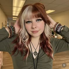 Hair Color Idea With Bangs, Blonde And Colored Hair Ideas, Hair Styles For Split Dyed Hair, Half Brown Half Blonde Hair Split With Bangs, Red Block Coloring Hair, Split Hair With Bangs, Two Color Hair Dye Ideas With Bangs, Block Color Curly Hair, Split Dye Colors