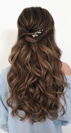 Partial Updo, Half Up Half Down Hair Prom, Half Up Half Down Hairstyles, Quince Hairstyles, Beautiful Hairstyles