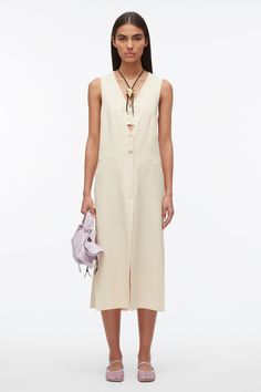 Spring Workwear Midi Dress, Formal Summer Midi Dress With Structured Boning, Summer Formal Midi Dress With Structured Boning, Chic Structured Sleeveless Midi Dress, Workwear Midi Dress With Structured Boning, Unlined Linen Midi Dress For Daywear, Chic Tailored Midi Dress For Spring, Sleeveless Fitted Midi Dress Unlined, Fitted Sleeveless Unlined Midi Dress