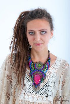 Bodaway Firemaker Bohemian boho native bead embroidery bib necklace pink dragon vein agate bronze de Hippie Macrame Necklace For Festivals, Hippie Style Macrame Necklace For Festivals, Artisan Macrame Necklaces For Festivals, Artisan Macrame Necklace For Festivals, Bohemian Macrame Beaded Necklaces For Festivals, Handmade Hippie Festival Necklaces, Handmade Hippie Necklace For Festivals, Hippie Handmade Festival Necklaces, Multicolor Macrame Necklace For Festivals