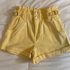 Bershka Yellow High Rise Jean Shorts. Size 4. Super Cute And Trendy! *Never Worn* Chic Yellow Shorts, Yellow High-waisted Jean Shorts For Summer, Yellow High Waist Jean Shorts For Summer, Chic Yellow Shorts With Pockets, Yellow Shorts With Pockets For Day Out, High Waist Yellow Shorts With Pockets, High Rise Yellow Cotton Shorts, Yellow High Rise Casual Shorts, Casual Yellow High Rise Shorts