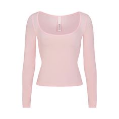 Light Pink Clothes, Pink Shirts, Estilo Country, Pink Long Sleeve, Pink Vintage, Stylish Clothes For Women, Cotton Tank Top, Pink Outfits, New Wardrobe