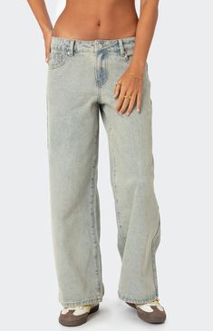 These Edikted Petite Magda Low Rise Acid Wash Jeans are trendy and comfortable, featuring a loose fit. They are versatile and can be dressed up with a pair of heels or dressed down with sneakers for a more casual look, making them a must-have cool girl piecePetite jeansLoose fitLow rise waistAcid wash denim fabric100% CottonModel wears size SModel height is 5'7Item care: Machine wash at maximum of 30C, do not bleach, tumble dry low, iron at a maximum of 110C, do not dry clean. Edikted Womens Petite Magda Low Rise Acid Wash Jeans - Blue size Medium White Flared Jeans, Red Flare, White Flares, Stylish Jeans, Acid Wash Jeans, Acid Wash Denim, Relaxed Jeans, Denim Trends, Swimwear Dress