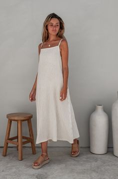 Daisy Dress in Amalfi Coast Style Sand Dune Stripe Modest Summer Style, Summer Fits 2024, Italian Summer Dresses, What To Wear In Florida, Dress Like An Italian Woman, Casual Church Outfits Summer, Cute Casual Summer Outfits, Linen Dress Outfit, Summer Dress Linen